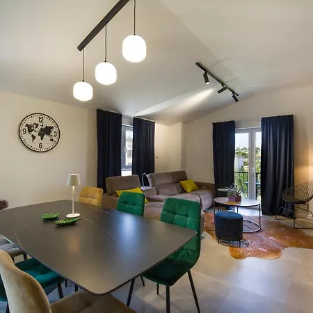 Lejlighed Luxury Joy In New - With Heated Pool