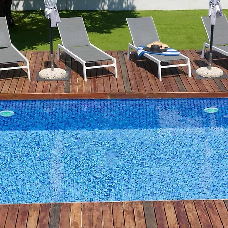 Luxury Joy In New - With Heated Pool *