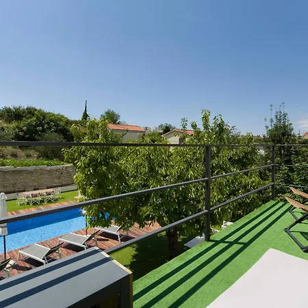 Luxury Joy In New - With Heated Pool *