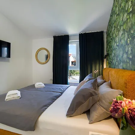 Lejlighed Luxury Joy In New - With Heated Pool Split