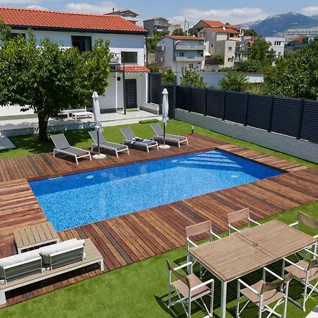 Luxury Joy In New - With Heated Pool Lejlighed *